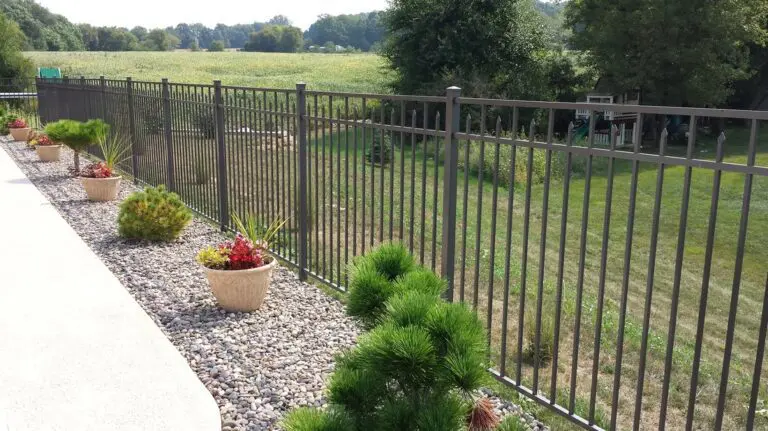 4 Foot Bronze Aluminum Fence