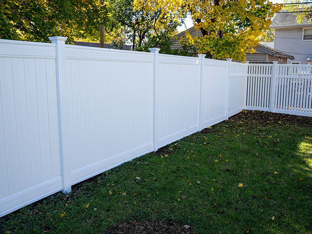 Photo of White Vinyl Fence Installed in Bartlett IL