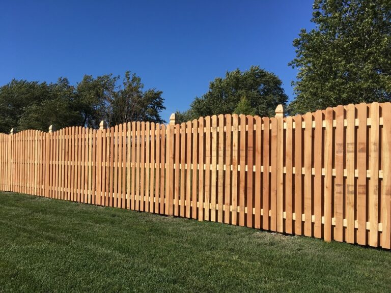 6 Foot Shadowbox Fence