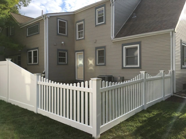 White Vinyl Spaced Picket Fence Installed in Aurora, Illinois