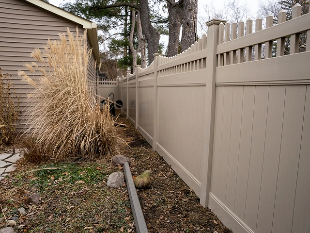 Sandstone Vinyl Decorative Fence 6 Foot - Fence Installed in Woodridge, Illinois