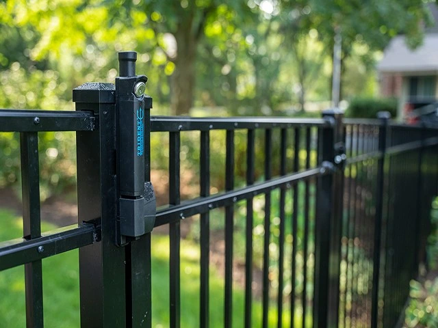 Black Aluminum Fence 4 Foot - Fence Installed in Wheaton, Illinois - Photo Number 6